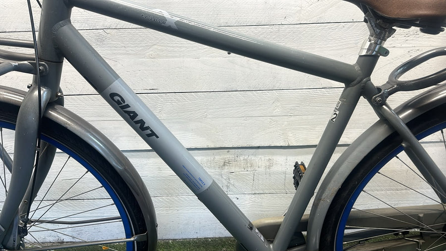 Giant triple v3 cm54 inch28