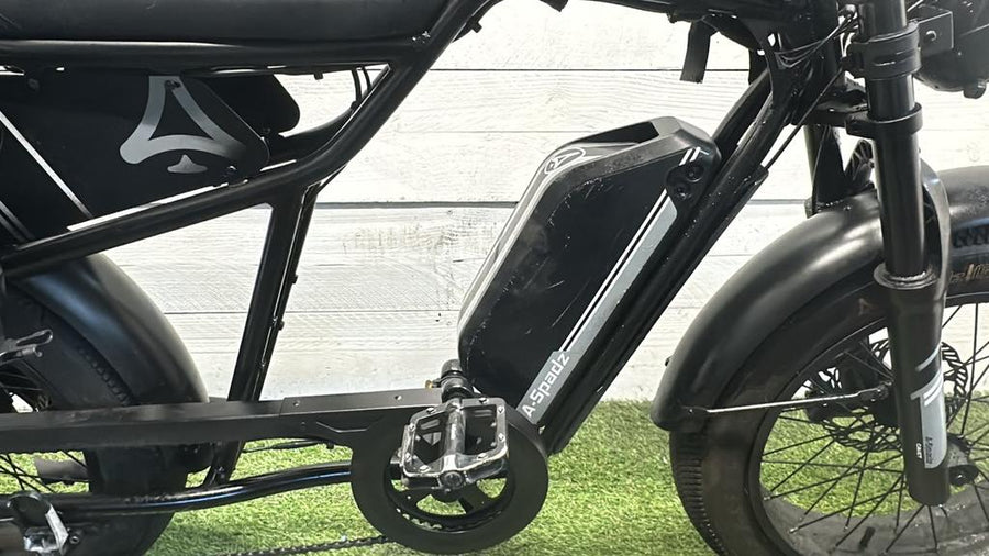 A-Spadz V8 Cavet Fatbike