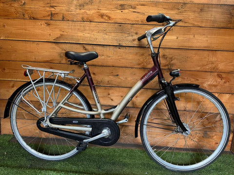 Batavus Staccato 7v 28inch 53cm