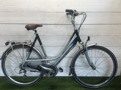 Gazelle Medeo