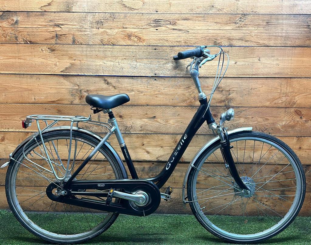 Gazelle Orange 7v 28inch 50cm