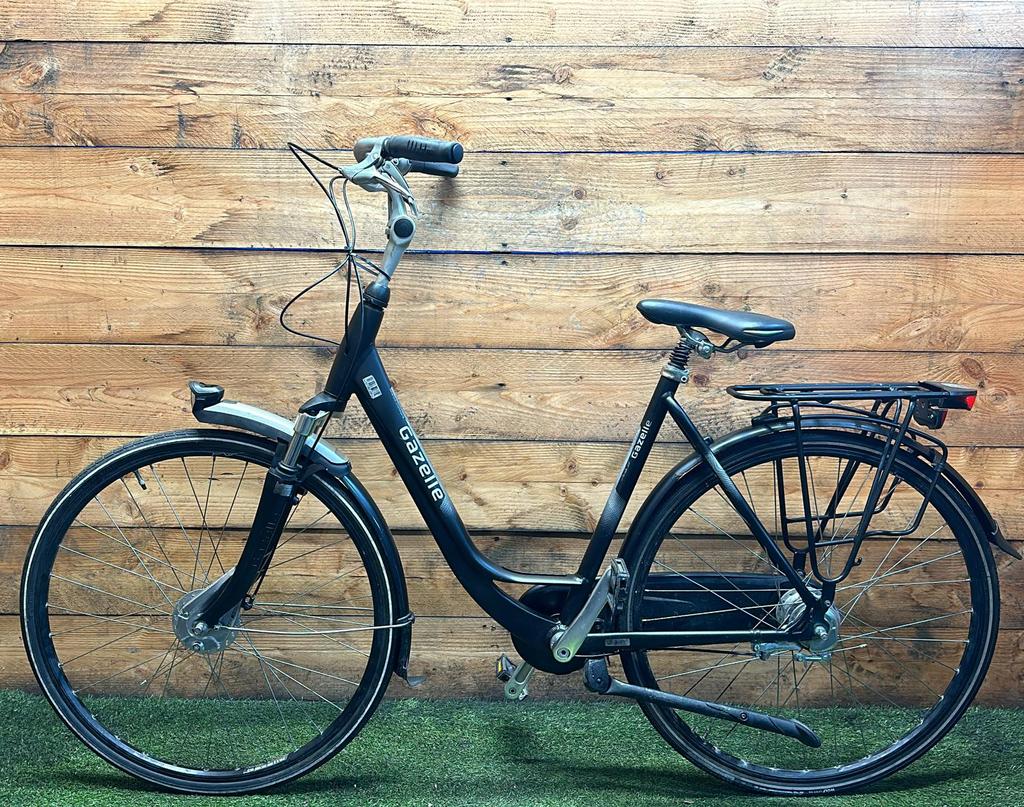 Gazelle Orange 7v 28inch 57cm