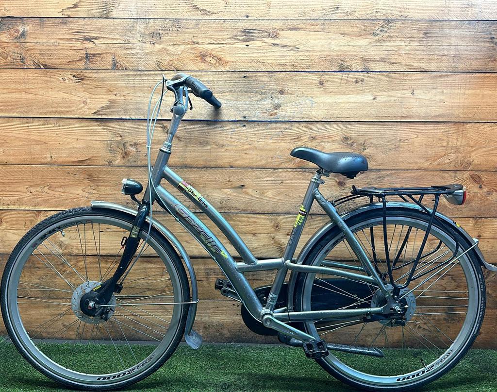 Gazelle Sky Drive 8v 28inch 53cm