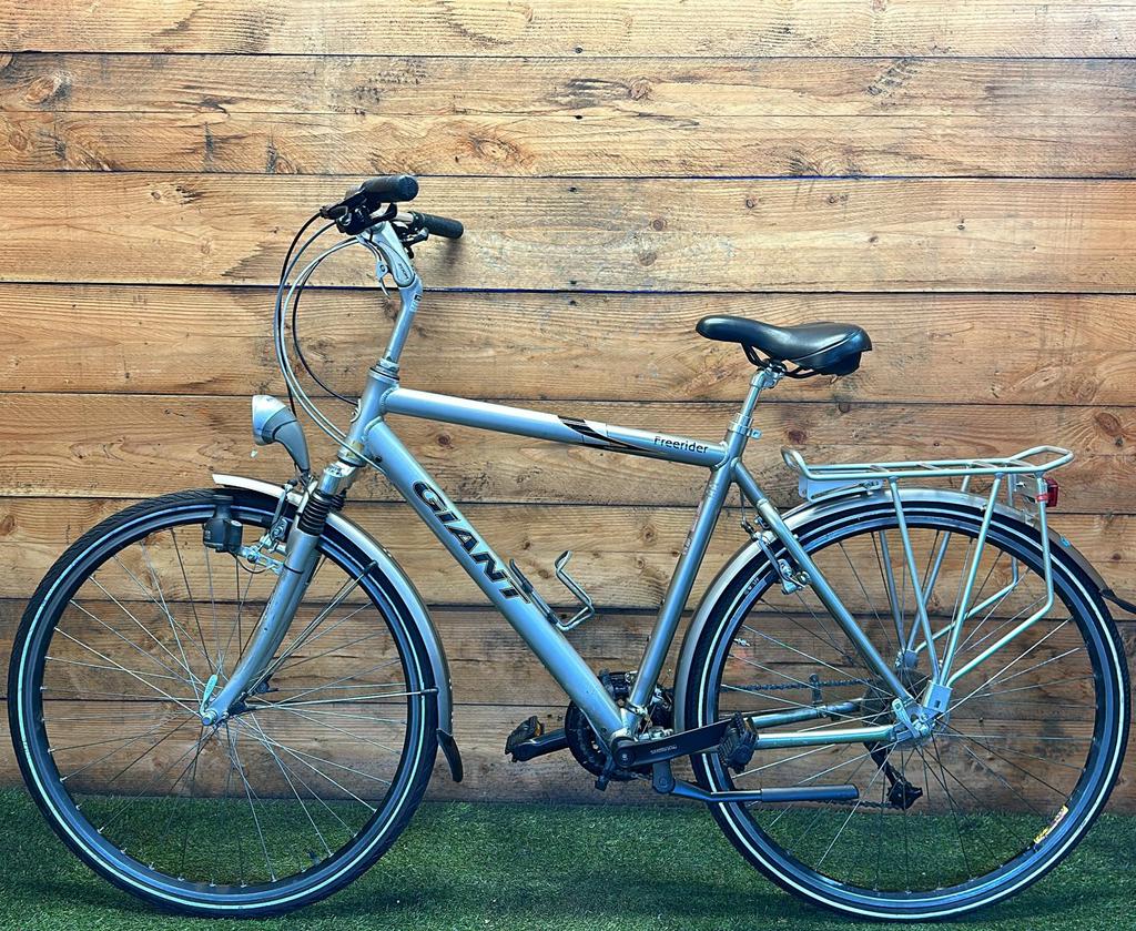 Giant Freerider 24v 28inch 54cm