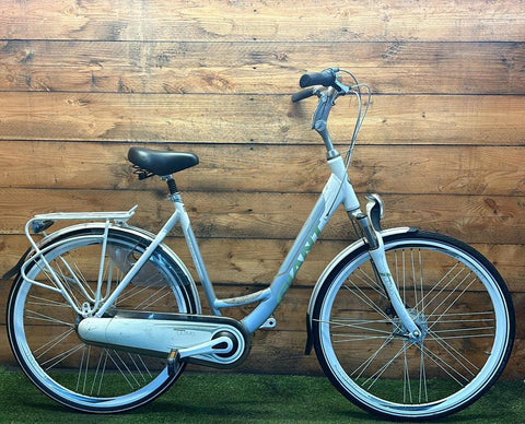 Giant Ultimo 7v 28inch 54cm