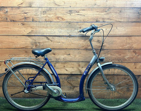 LIN Bike Extra Low Entry Bike 3v 28inch 50cm