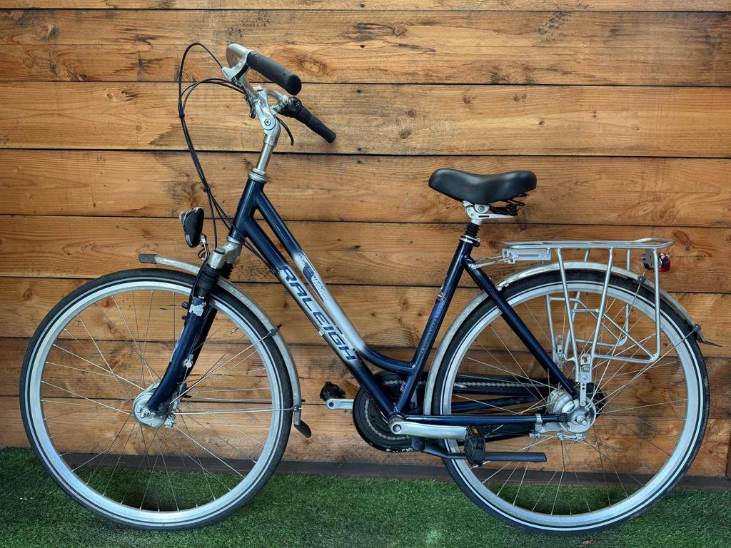 Raleigh Priority 7v 28inch 49cm