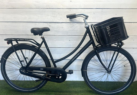 Carrier bicycle