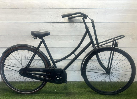 Carrier bicycle